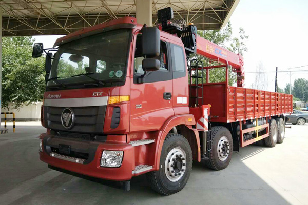 福田歐曼前四后八16噸隨車吊