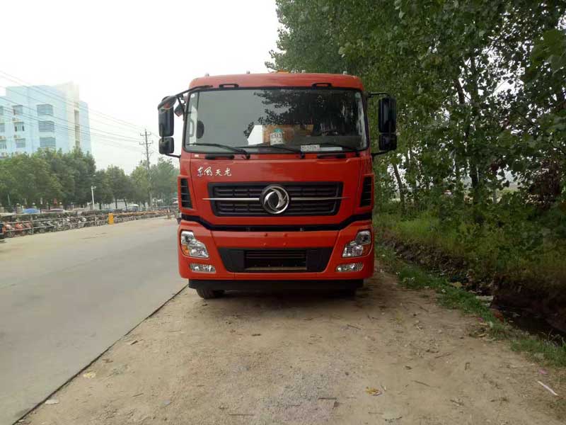 天龍前四后八16噸石煤隨車吊