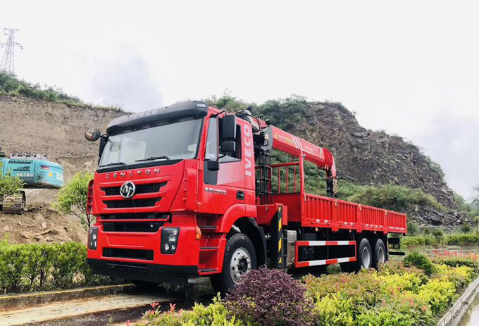 徐工吊機16噸紅巖前四后八隨車吊