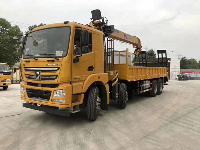 徐工吊機(jī)12噸徐工漢風(fēng)隨車(chē)吊帶爬梯