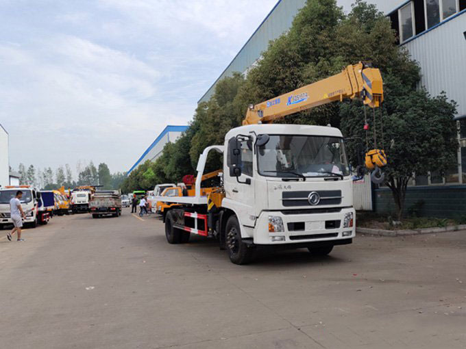 徐工吊機(jī)6.3噸東風(fēng)天錦清障隨車吊