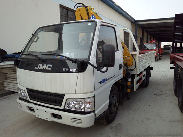 徐工折臂2噸江鈴隨車吊(江鈴2噸隨車起重運輸車) 圖片展示4 徐工折臂2噸江鈴隨車吊(江鈴2噸隨車起重運輸車) 圖片展示4