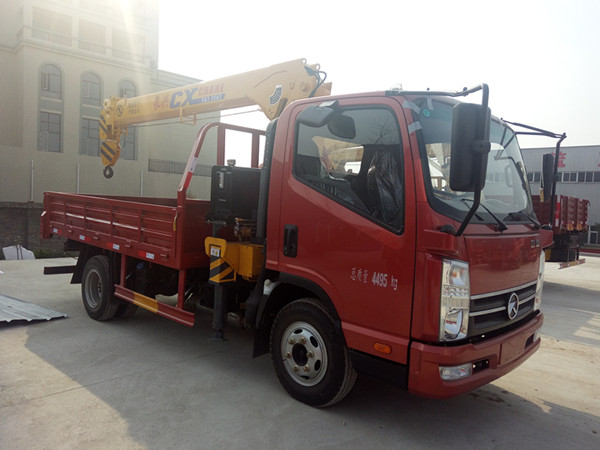 藍牌長興3.5噸凱馬隨車吊