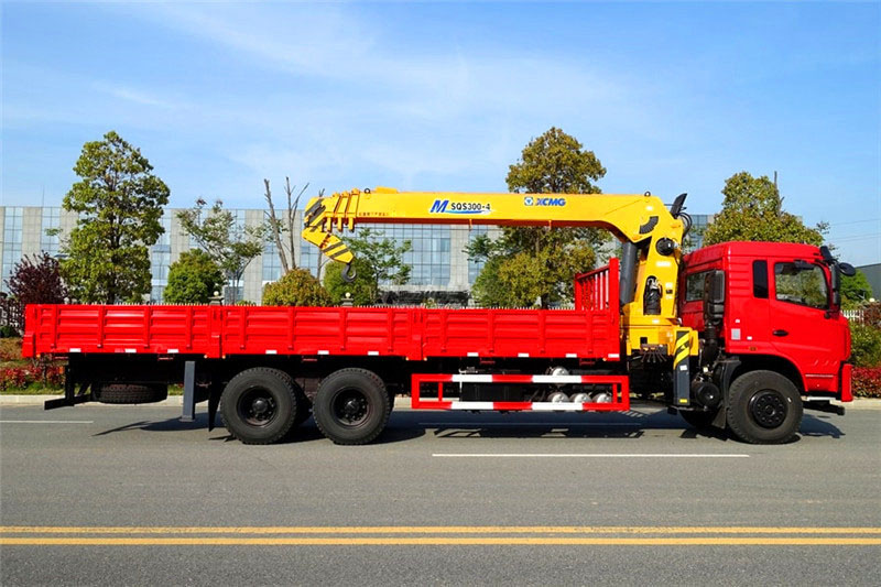 東風(fēng)暢行后八輪徐工12噸隨車吊多少錢一輛?