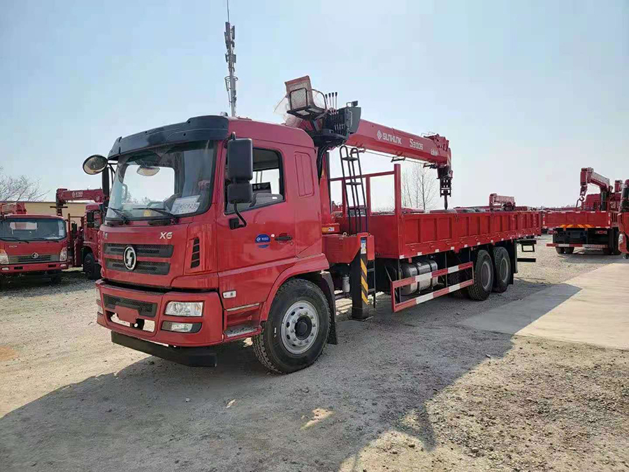 購車攻略:購車小白如何選購隨車吊