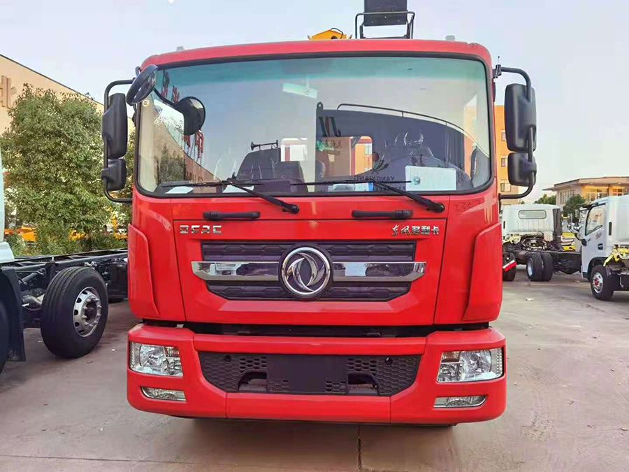 東風多利卡徐工8噸隨車吊多少錢