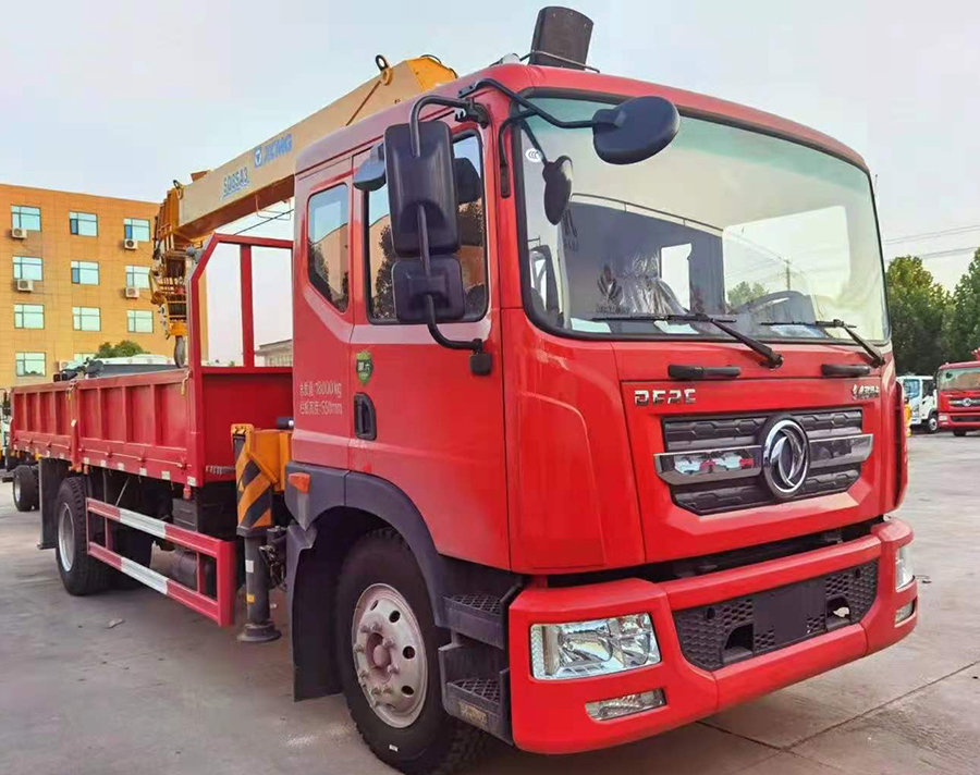 東風多利卡徐工8噸隨車吊多少錢