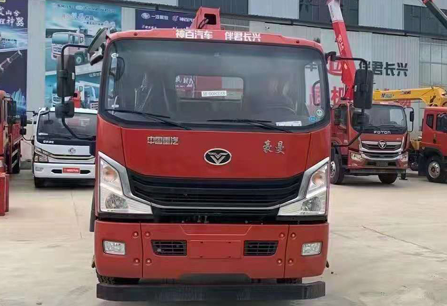 重汽豪曼藍(lán)牌5噸隨車吊多少錢