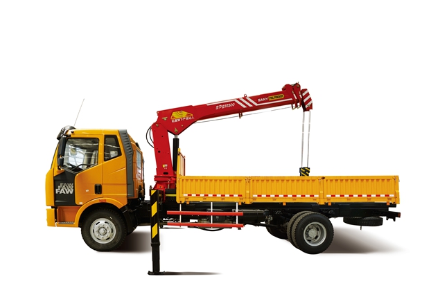 三一5噸SPS12500隨車起重機參數介紹