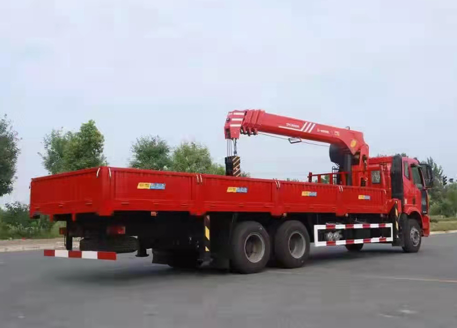 解放J6三一12噸隨車吊價格