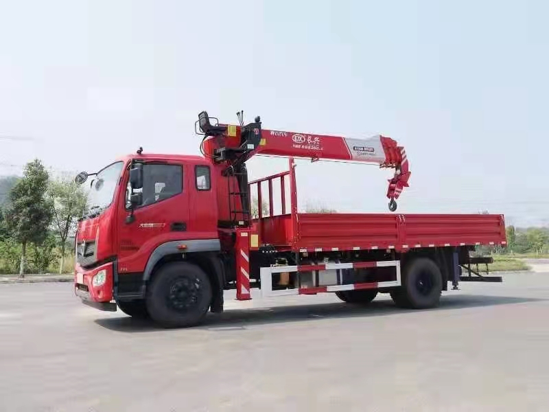 福田瑞沃長(zhǎng)興10噸隨車吊