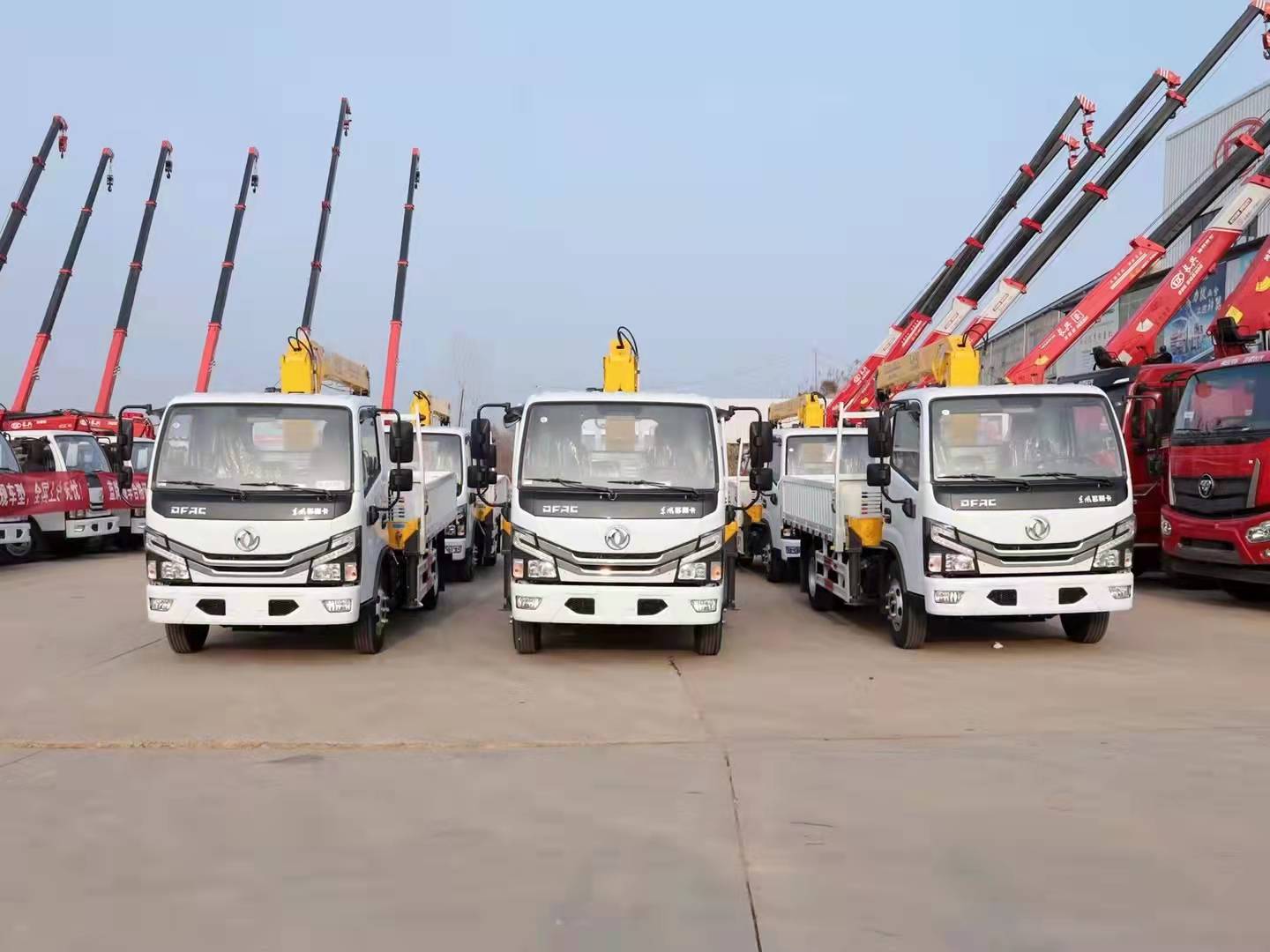 藍牌隨車吊絕命時刻 喋血力推